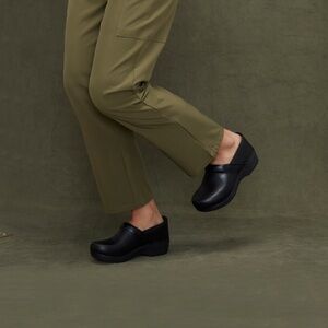 Dansko Women’s Black Leather Slip On Work Clog Shoes